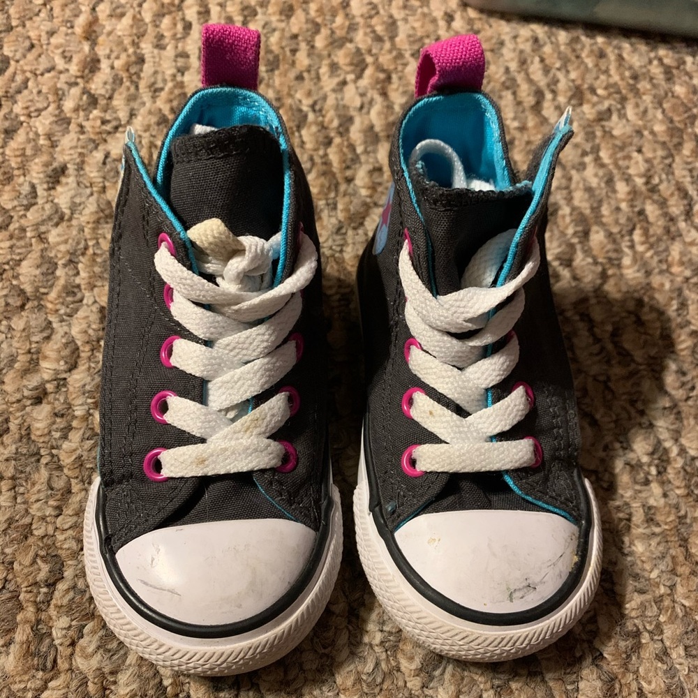 Converse high tops infant size 5